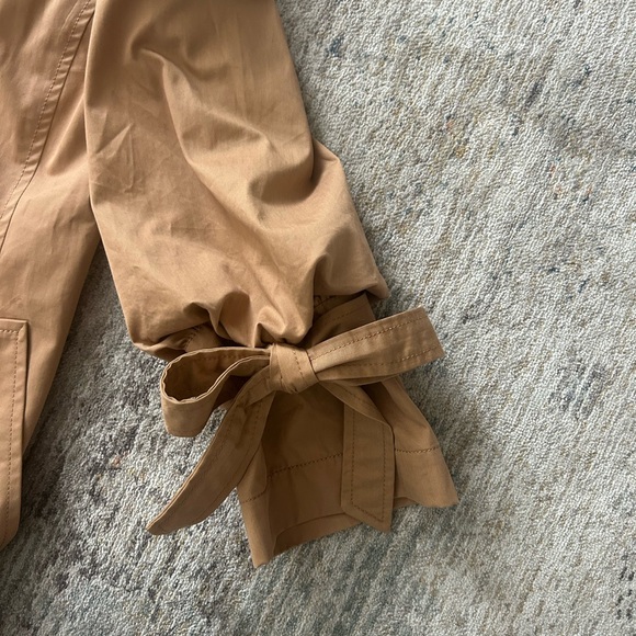 Banana Republic Camel Trench Coat - Picture 3 of 3